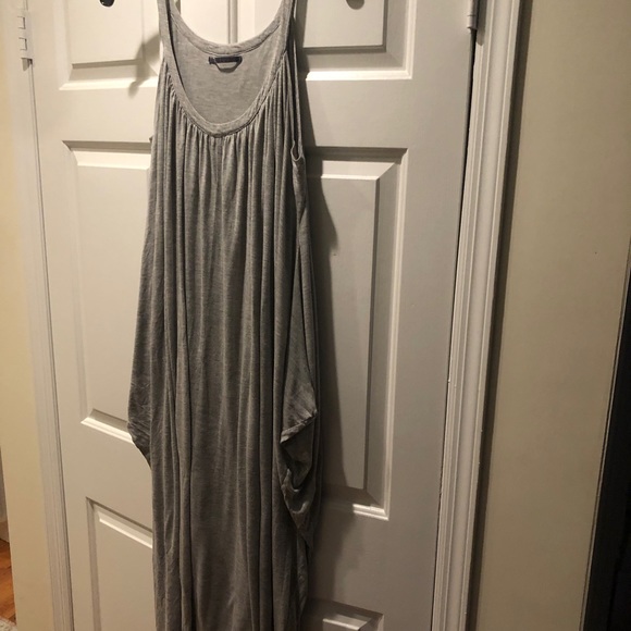 Velvet cotton dress small but fits medium. Velvet is the designer - Picture 2 of 11